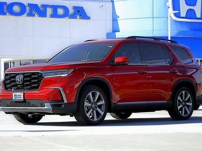 Used 2025 Honda Pilot Touring