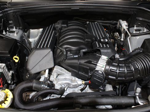 Used 2020 Jeep Grand Cherokee SRT AWD/4WD image 28
