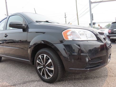 Used 2011 Chevrolet Aveo LT w/ Power and Convenience Package FWD image 18