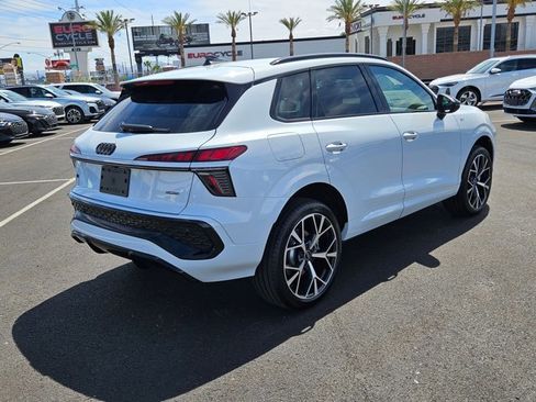 New 2026 Audi Q3 quattro 2.0T AWD/4WD image 2