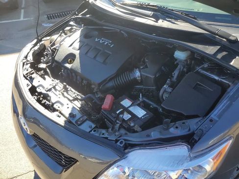 Used 2010 Toyota Corolla LE image 33