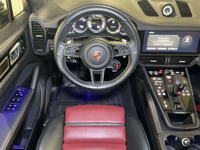 Certified 2023 Porsche Cayenne Turbo GT AWD/4WD image 25