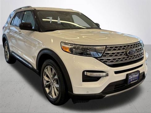 Used 2023 Ford Explorer Limited image 5