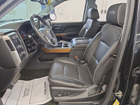 Used 2018 Chevrolet Silverado 1500 High Country w/ High Desert Package AWD/4WD image 14