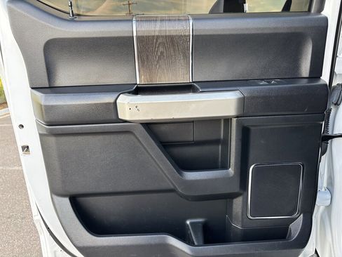 Used 2021 Ford F250 Lariat w/ Lariat Value Package AWD/4WD image 44