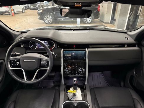 Used 2023 Land Rover Discovery Sport SE image 20