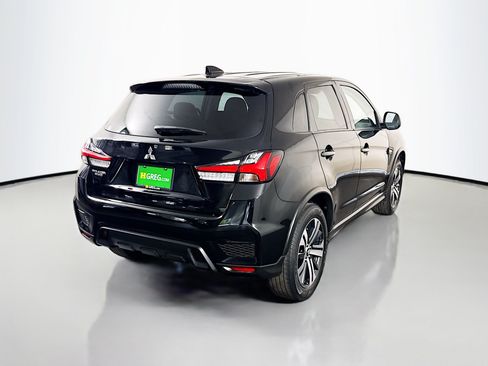 Used 2023 Mitsubishi Outlander Sport ES AWD/4WD image 10