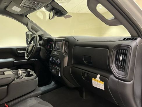 Used 2025 Chevrolet Silverado 2500 Custom w/ Custom Value Package AWD/4WD image 24