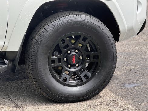 Used 2019 Toyota 4Runner TRD Pro AWD/4WD image 4