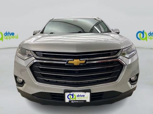 Used 2019 Chevrolet Traverse LT w/ LT Premium Package AWD/4WD image 15