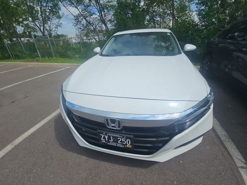 Used 2019 Honda Accord LX image 2
