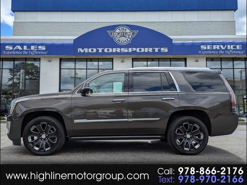 Used 2020 Cadillac Escalade Platinum AWD/4WD image 1