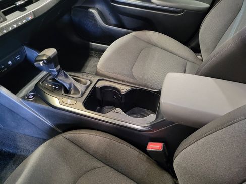 Used 2025 Kia K4 FWD image 26