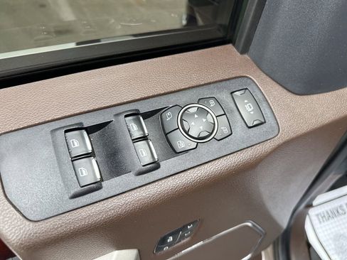 Used 2022 Ford F250 King Ranch w/ King Ranch Ultimate Package image 11