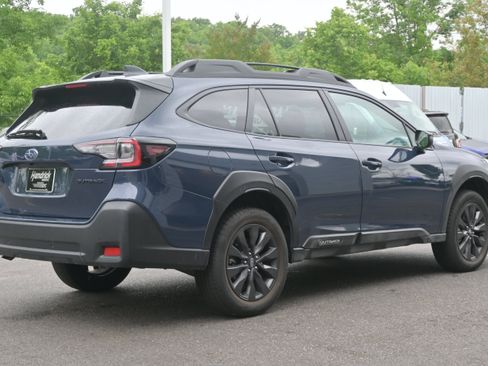 Certified 2025 Subaru Outback Onyx Edition AWD/4WD image 9
