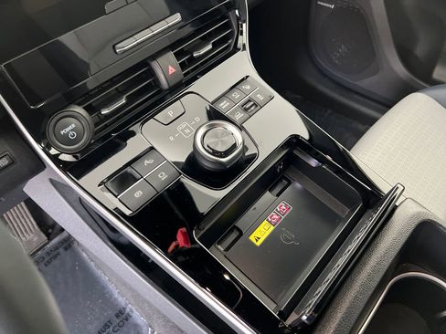 Certified 2024 Subaru Solterra Touring image 25