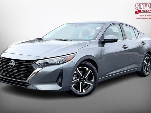 Used 2024 Nissan Sentra SV image 3
