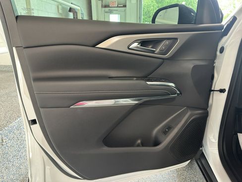 New 2026 Chevrolet Traverse LT w/ LPO, Floor Liner Package image 26