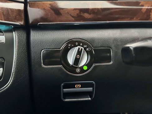 Used 2013 Mercedes-Benz S 550 image 21