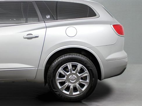 Used 2015 Buick Enclave Leather image 14