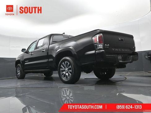Used 2023 Toyota Tacoma Limited image 44