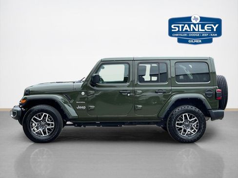 Used 2024 Jeep Wrangler Unlimited Sahara AWD/4WD image 4