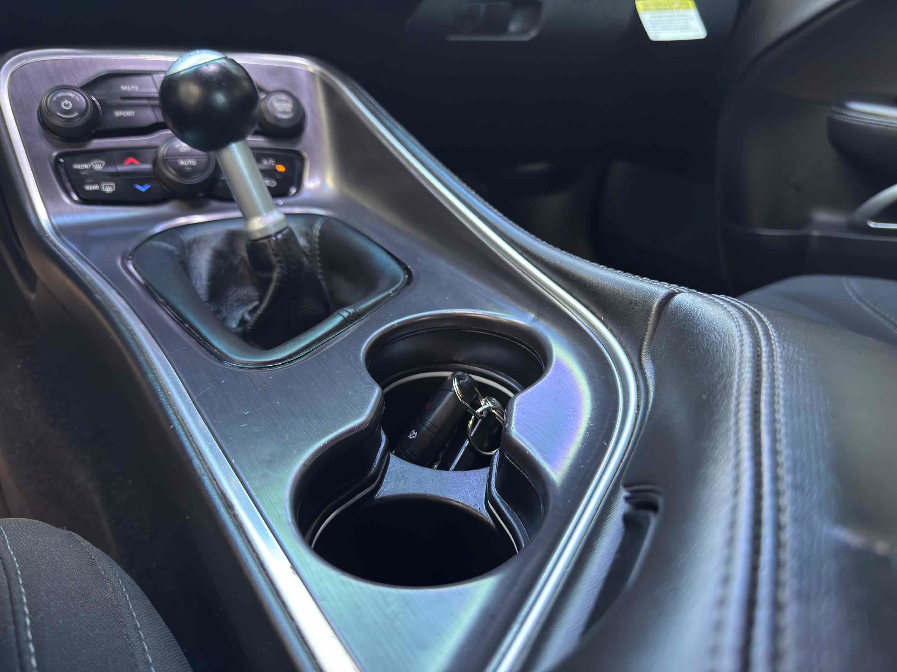 Used 2018 Dodge Challenger R/T RWD image 37