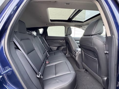 New 2025 Nissan Murano SL image 13