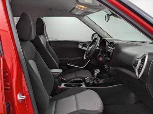Used 2024 Kia Soul LX w/ Option Group 015 image 21