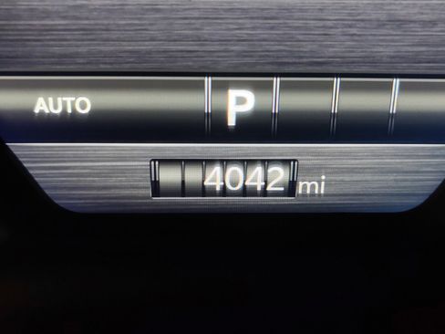 Used 2025 RAM 1500 Lone Star image 2