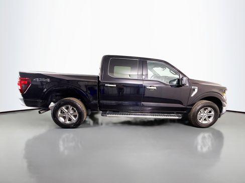 Used 2024 Ford F150 XLT image 11