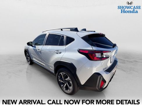 Used 2024 Subaru Crosstrek 2.0i Premium w/ Crosstrek Mirror Package AWD/4WD image 4