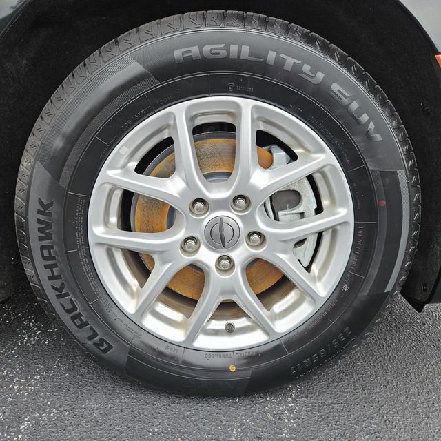 Used 2022 Chrysler Voyager LX FWD image 43