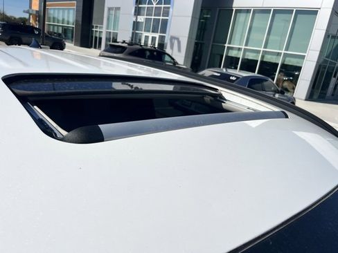 Used 2022 Hyundai Tucson SEL w/ Convenience + Premium Package image 8