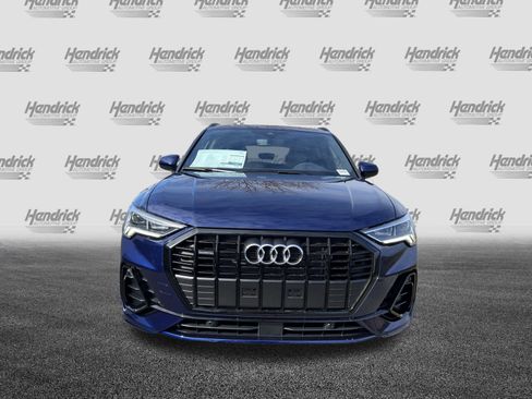 New 2025 Audi Q3 2.0T Premium image 3