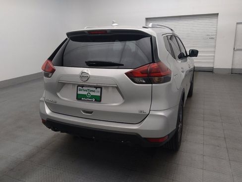Used 2018 Nissan Rogue SL FWD image 7