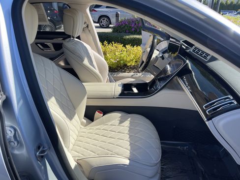 Certified 2023 Mercedes-Benz S 580 4MATIC Sedan image 35