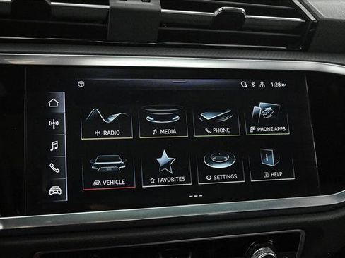 Certified 2025 Audi Q3 2.0T Premium w/ Convenience Package image 13