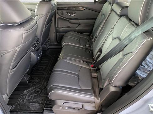 New 2025 Honda Pilot Elite image 16