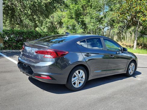 Used 2020 Hyundai Elantra SEL FWD image 6