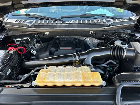 Used 2018 Ford F150 Raptor w/ Equipment Group 802A Luxury image 30