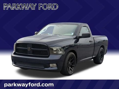Used 2012 RAM 1500 Express RWD image 1