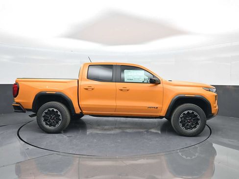 New 2026 GMC Canyon AT4 image 9