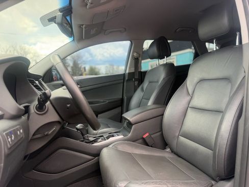 Used 2016 Hyundai Tucson Limited AWD/4WD image 9