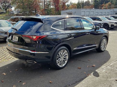 Used 2024 Acura MDX SH-AWD w/ Advance Package image 5