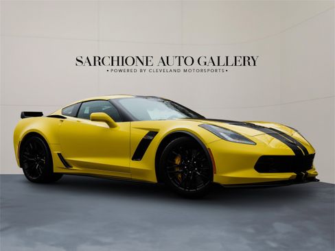 Used 2019 Chevrolet Corvette Z06 image 1