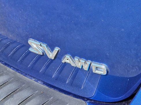 Used 2011 Nissan Rogue SV AWD/4WD image 10