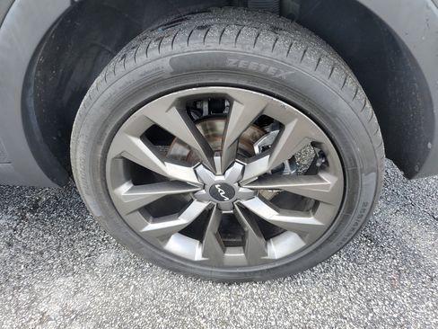 Used 2022 Kia Sorento X-Line EX AWD/4WD image 9