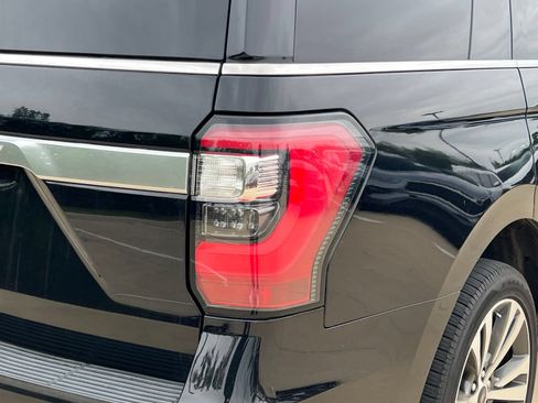 Used 2020 Ford Expedition Platinum RWD image 14