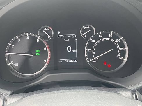 Used 2023 Lexus GX 460 Premium w/ Premium Plus Package AWD/4WD image 15